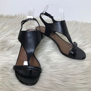 Donald J Pliner Black Leather Thong Sandals 8.5
